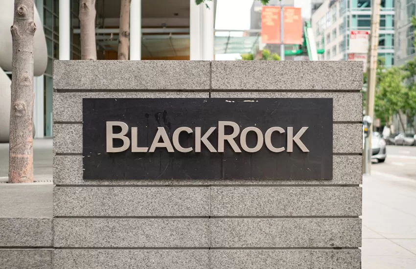 découvrez blackrock crypto, votre guide essentiel pour comprendre l'impact de blackrock dans le monde des cryptomonnaies et les opportunités d'investissement qu'il offre. restez informé des dernières tendances et analyses du marché crypto.