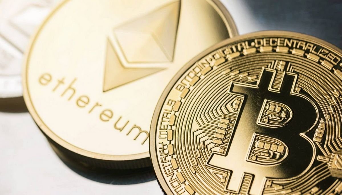 découvrez comment ethereum réagit après le nouvel ath de bitcoin. analyse des tendances du marché, implications pour les investisseurs et perspectives d'avenir pour la deuxième plus grande cryptomonnaie.