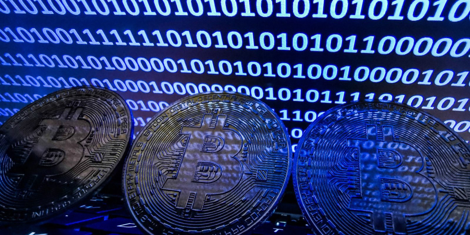 découvrez le monde fascinant de la cryptomonnaie, ses avantages, ses risques et son impact sur l'économie mondiale. apprenez comment investir intelligemment et sécuriser vos actifs numériques dans cet univers en constante évolution.