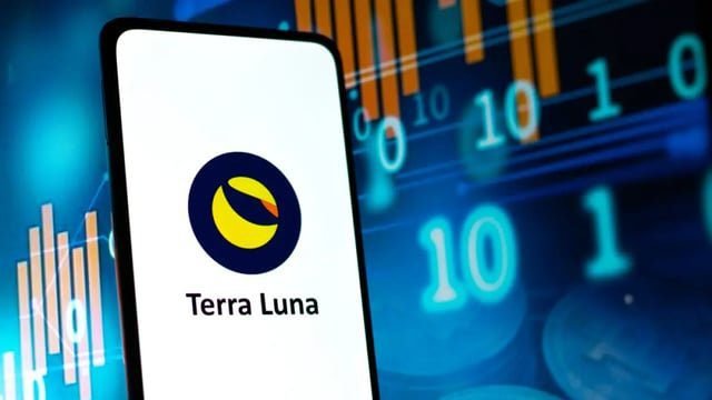 découvrez luna crypto, une plateforme innovante qui révolutionne l'économie décentralisée. échangez facilement des cryptomonnaies, explorez des outils avancés de gestion des actifs et profitez d'une sécurité optimale. rejoignez la communauté dynamique et initiez-vous aux nouvelles tendances de la blockchain dès aujourd'hui !